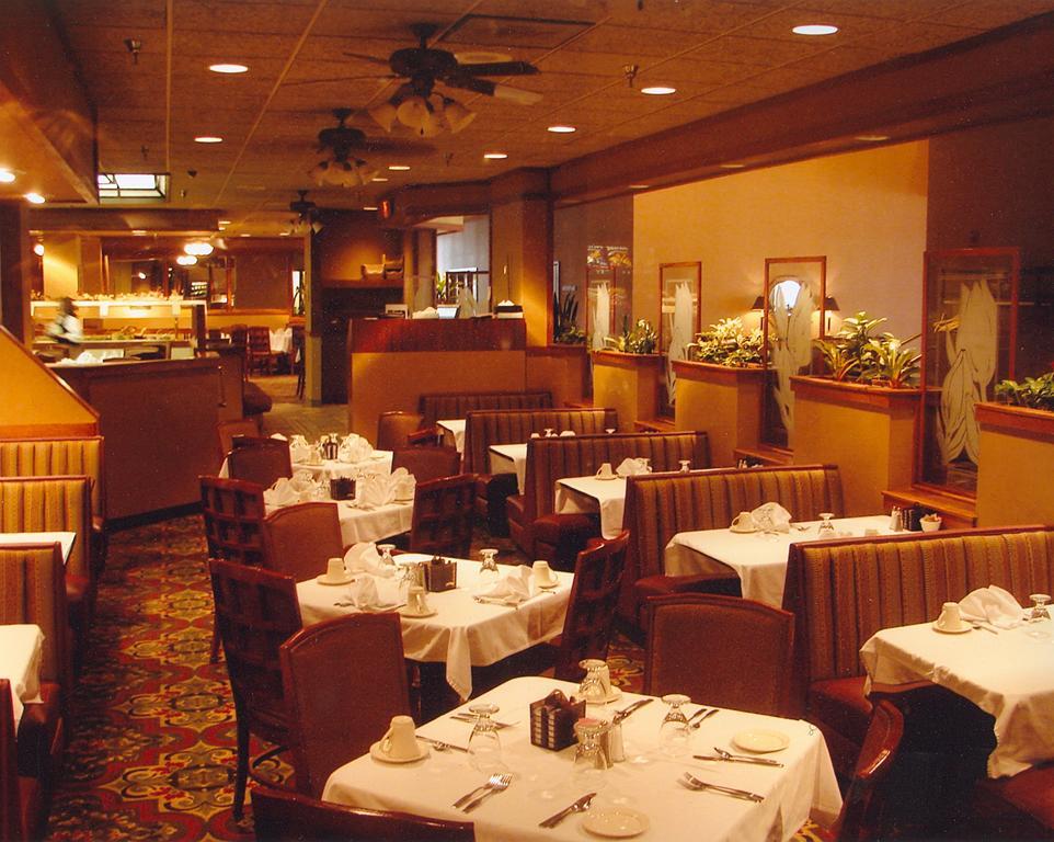 Radisson Hotel Bismarck Restaurant bilde